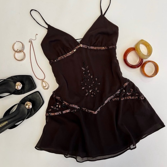 Princess Polly Dresses & Skirts - Stunning mini dress sequins